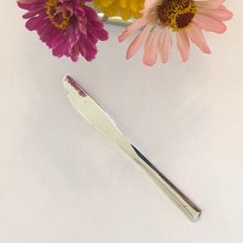 Load image into Gallery viewer, Silver Plastic Utensils