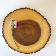 Load image into Gallery viewer, Wooden Serving Board