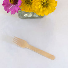 Load image into Gallery viewer, Wooden Utensils