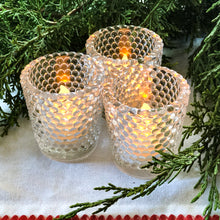 Load image into Gallery viewer, Hobnail Votive