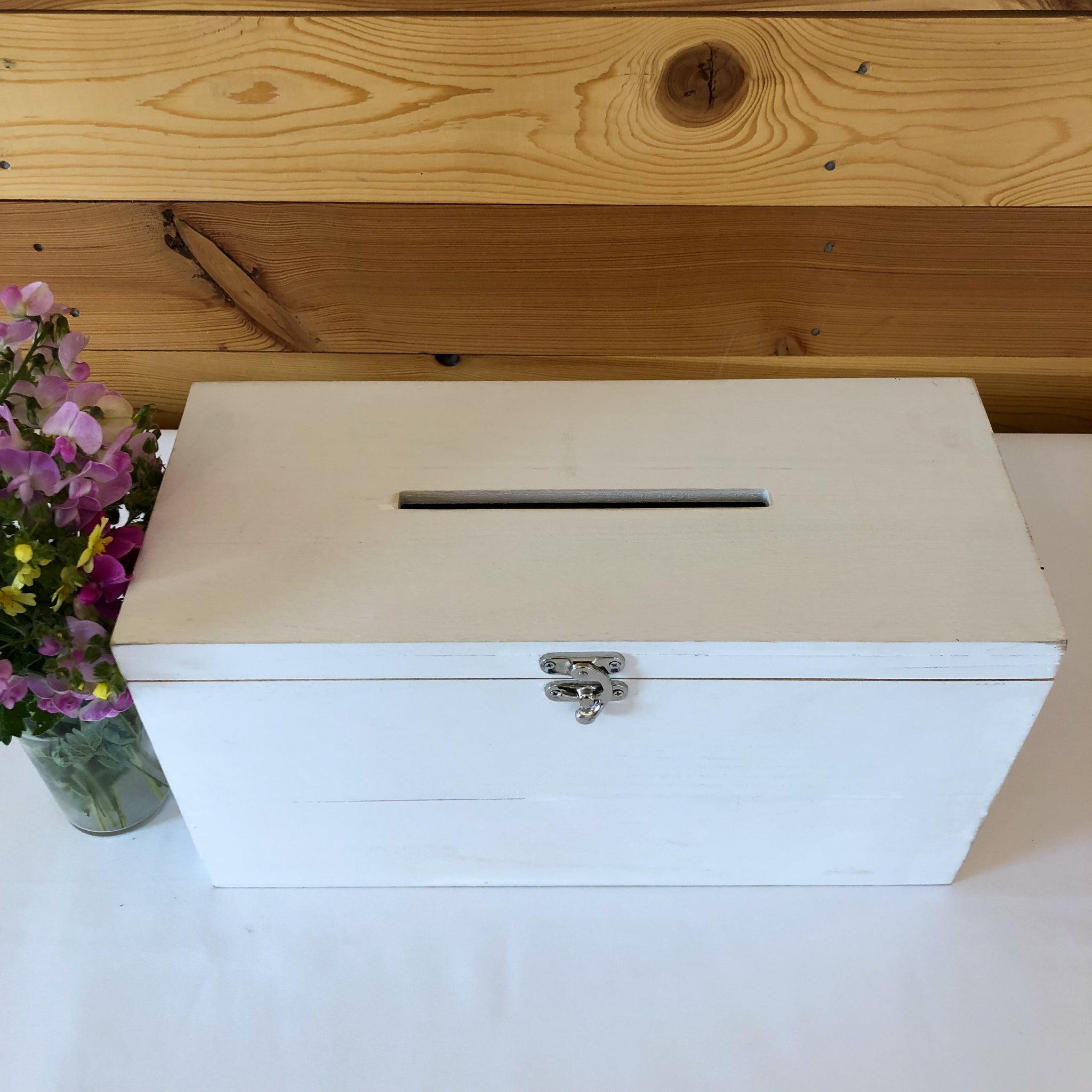 Rectangle White Card Box – Rugged Horizon