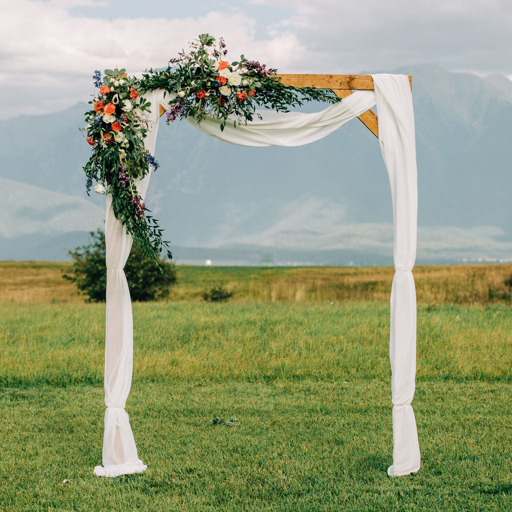 Rectangle Wooden Arch – Rugged Horizon